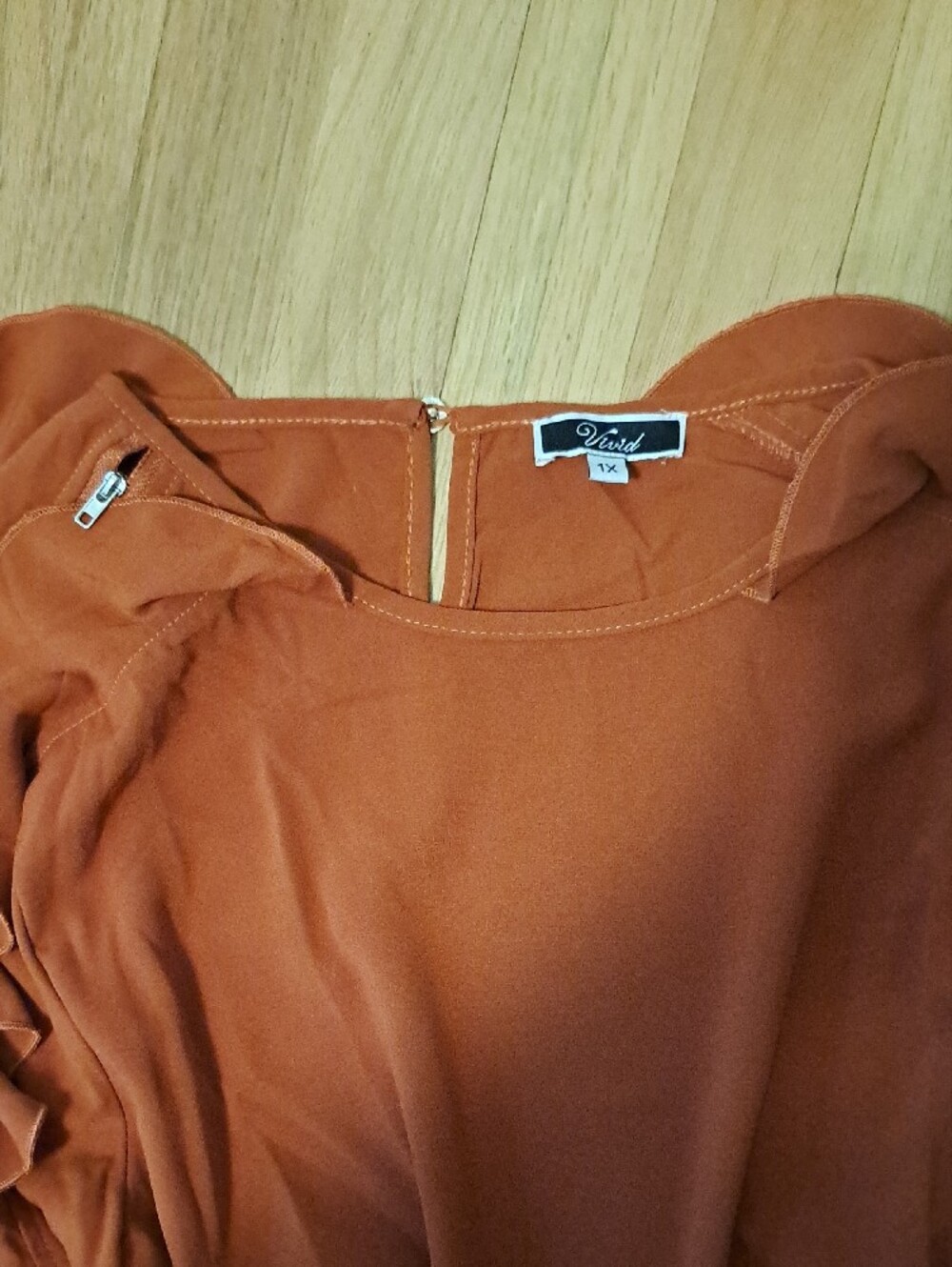 Blouse Rust Ruffle-Trim Zip Sleeve Amazing! - Picture 2 of 4